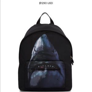 Givenchy Backpack - Shark Prink 100% authentic